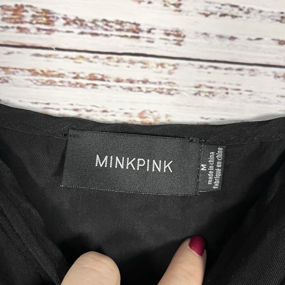 MINKPINK Black Slinky Tank Top Women's Med Spaghetti Strap Cropped Goth Summer - Picture 4 of 7